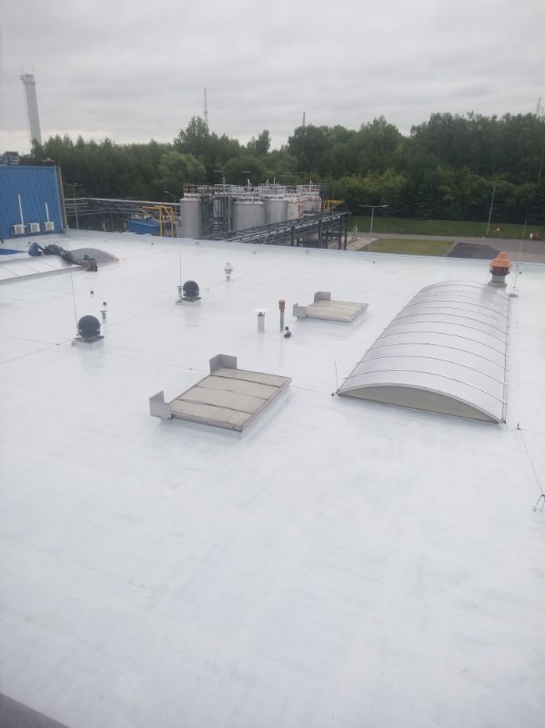 Renowacja dachu – przed i po